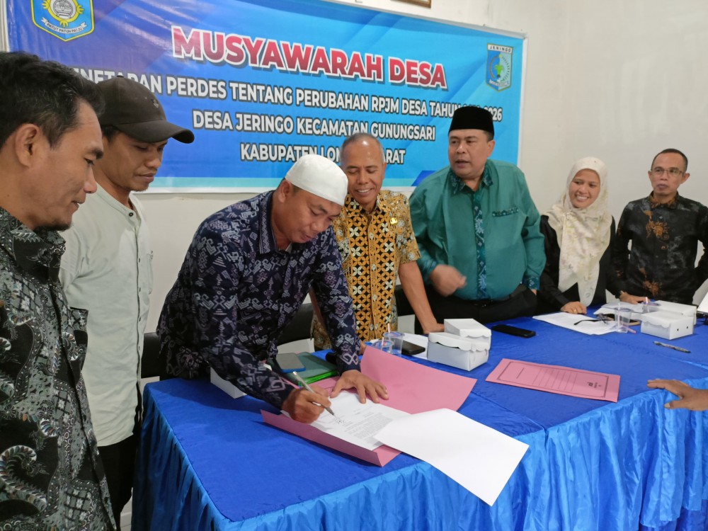 MUSYAWARAH DESA PENETAPAN PERDES TENTANG PERUBAHAN RPJM DESA TAHUN2019-2026 DESA JERINGO